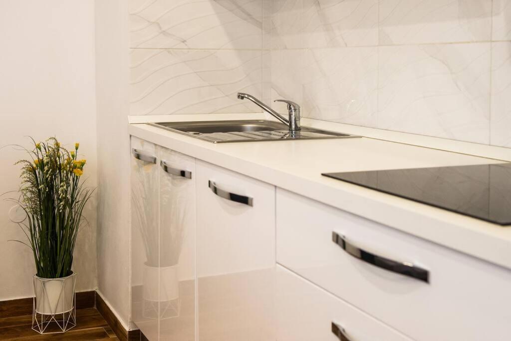 Apartment Faith Split Bagian luar foto